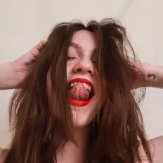 Ascolta Abby Carey, guarda video musicali, leggi la biografia, vedi le date del tour & altro!