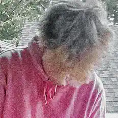 Hör dir EVRLNLY an, schau dir Musikvideos an, lies die Biografie, finde Tourdaten und mehr!