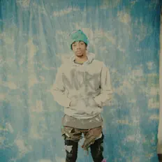 Dengarkan Hoodiejr, tonton video musik, baca bio, lihat tanggal tur & lainnya!