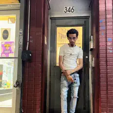 Dengarkan RayyCharles, tonton video musik, baca bio, lihat tanggal tur & lainnya!