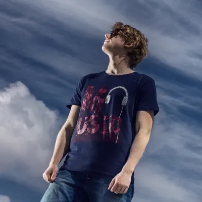 Listen to Akesson, watch music videos, read bio, see tour dates & more!
