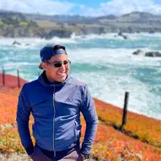 聆聽 Cykloid、觀看音樂影片、閱讀小傳、查看巡演日期等！