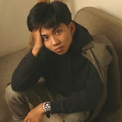 Listen to Aku Jeje, watch music videos, read bio, see tour dates & more!