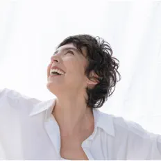 Listen to Adriana Calcanhotto, watch music videos, read bio, see tour dates & more!