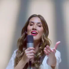 Ouça Patricia Romania, assista a videoclipes, leia a biografia, veja as datas das turnês e mais!