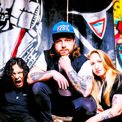 Listen to FREE FRIENDS, watch music videos, read bio, see tour dates & more!