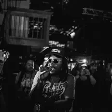 Escucha a Realvill, mira vídeos musicales, lee la biografía, consulta fechas de giras y mucho más.