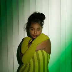 Listen to She'Chinah, watch music videos, read bio, see tour dates & more!