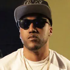 收听 KD、观看音乐视频、阅读小传、查看巡演日期等 ！