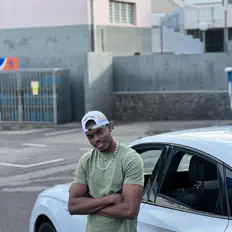 收听 Zamstrong、观看音乐视频、阅读小传、查看巡演日期等 ！