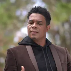 收听 Wander Bello、观看音乐视频、阅读小传、查看巡演日期等 ！