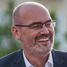 Escucha a Frank Muschalle, mira videos musicales, lee su biografía, consulta las fechas de las gira y más.