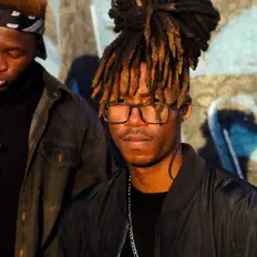 Ouve Daniel La Toure, vê vídeos de música, lê a biografia, vê as datas da digressão e muito mais!