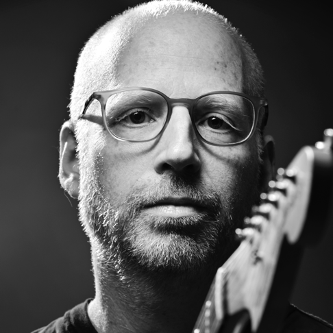 Oz Noy