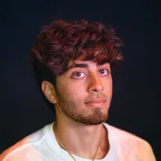 聆聽 Marc Hanania、觀看音樂影片、閱讀小傳、查看巡演日期等！