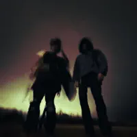 收听 undefined、观看音乐视频、阅读小传、查看巡演日期等 ！