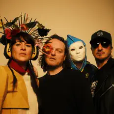Listen to Galaxie, watch music videos, read bio, see tour dates & more!
