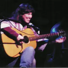 Ouve Clarelynn Rose, vê vídeos de música, lê a biografia, vê as datas da digressão e muito mais!