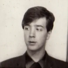 Écoutez Jazz The Glass, regardez des vidéoclips, lisez la biographie, consultez les dates de tournée et plus encore !