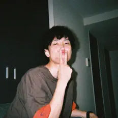 Escucha a maehuri, mira vídeos musicales, lee la biografía, consulta fechas de giras y mucho más.