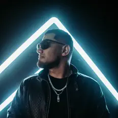 Listen to Proyecto KM, watch music videos, read bio, see tour dates & more!