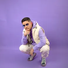 Escucha a Lateral, mira videos musicales, lee su biografía, consulta las fechas de las gira y más.