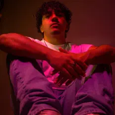 Listen to zekeluv, watch music videos, read bio, see tour dates & more!