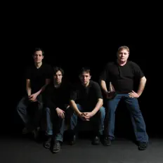 ADRES सुनें, म्यूज़िक वीडियो देखें, बायो पढ़ें, दौरे की तारीखें और बहुत कुछ देखें!