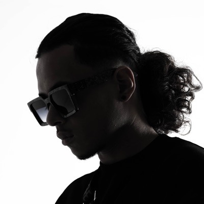 Listen to Vinchenzo, watch music videos, read bio, see tour dates & more!
