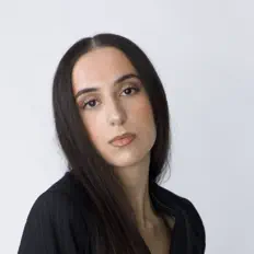 Listen to Raquelle, watch music videos, read bio, see tour dates & more!