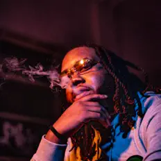 Ouve Asono, vê vídeos de música, lê a biografia, vê as datas da digressão e muito mais!