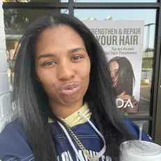 Écoutez Courtney Gregory Jones, regardez des vidéoclips, lisez la biographie, consultez les dates de tournée et plus encore !