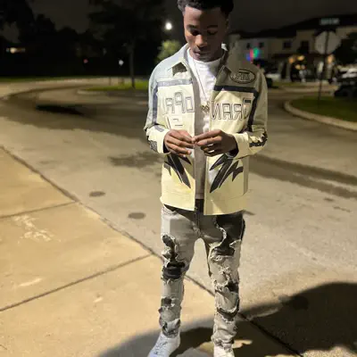 Listen to Yungnn_m, watch music videos, read bio, see tour dates & more!