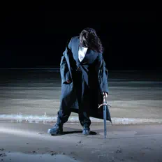 Dengarkan Kenneth Rhys, tonton video musik, baca bio, lihat tanggal tur & lainnya!