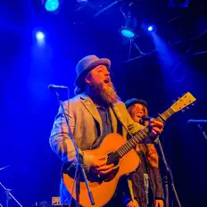 Jordan Harnum을(를) 듣고, 뮤직 비디오를 보고, 약력을 읽고, 투어 일정 등을 확인하세요!