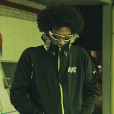 Posłuchaj wykonawcy King Kap, obejrzyj teledyski, przeczytaj biografię, zobacz daty tras koncertowych i nie tylko!