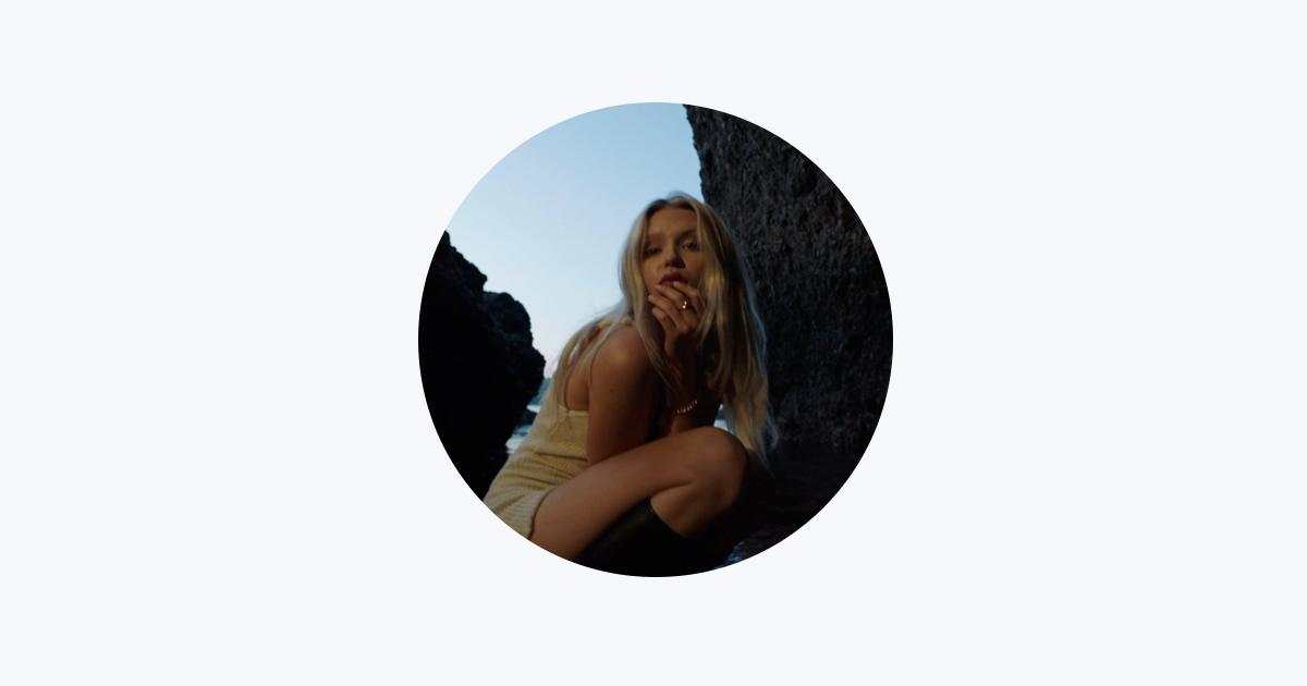 Lucy Blue - Apple Music