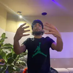 收听 Sullyencore、观看音乐视频、阅读小传、查看巡演日期等 ！