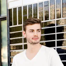 Listen to Nick Elliott, watch music videos, read bio, see tour dates & more!