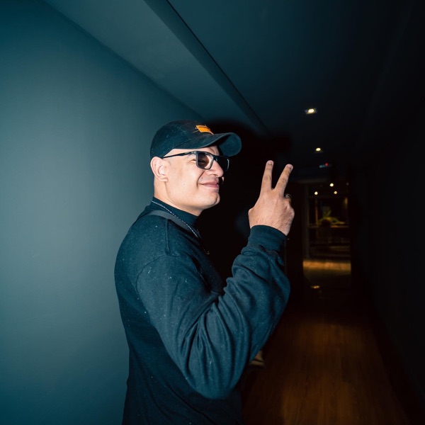 MKJAY's avatar