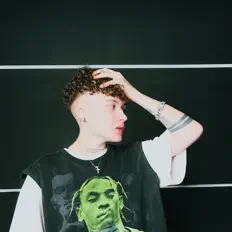 聆聽 Rallee、觀看音樂影片、閱讀小傳、查看巡演日期等！