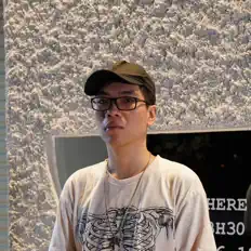 聆聽 H2N、觀看音樂影片、閱讀小傳、查看巡演日期等！