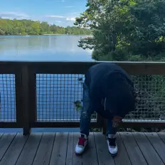 Poslechněte si interpreta Chri$y, sledujte hudební videa, přečtěte si životopis, podívejte se na data turné a další informace.