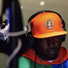 Ακούστε περιεχόμενο από Black Saun, παρακολουθήστε μουσικά βίντεο, διαβάστε το βιογραφικό, δείτε ημερομηνίες περιοδείας, και πολλά ακόμη!