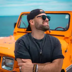 Listen to Juan Daniél, watch music videos, read bio, see tour dates & more!