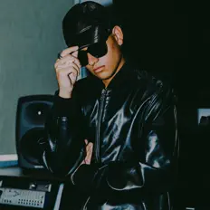 Listen to JONNAH, watch music videos, read bio, see tour dates & more!