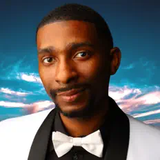 Poslechněte si interpreta Imani Murry, sledujte hudební videa, přečtěte si životopis, podívejte se na data turné a další informace.