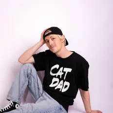 CAT DADを聴いたり、ミュージックビデオを鑑賞したり、経歴やツアー日程などを確認したりしましょう！