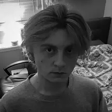 Past Lives dinle, müzik videolarını izle, biyografisini oku, tur tarihlerini ve daha fazlasını gör!