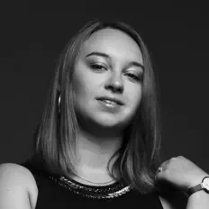 聆聽 Floriane、觀看音樂影片、閱讀小傳、查看巡演日期等！